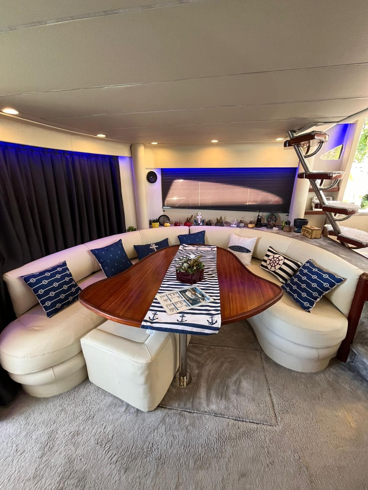 Side Yacht Charter Gallery - Moonlight Luxury